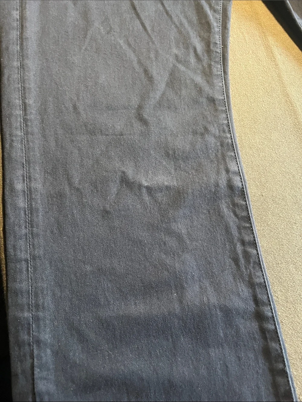 DL1961 Black High-Rise Jeans with Gold Stitching size 36